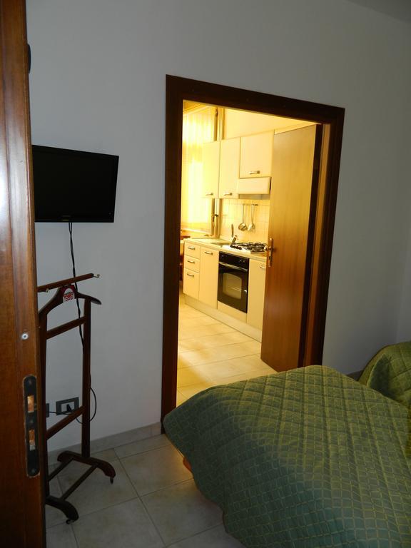 Residence Dei Fiori ボルディゲーラ 部屋 写真